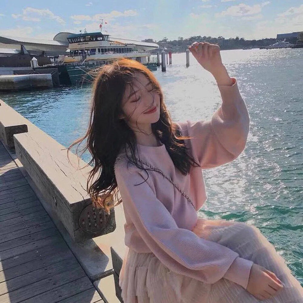 拉.拉
